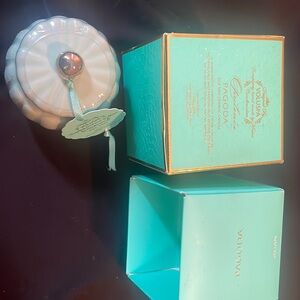 Cute voluspa candle